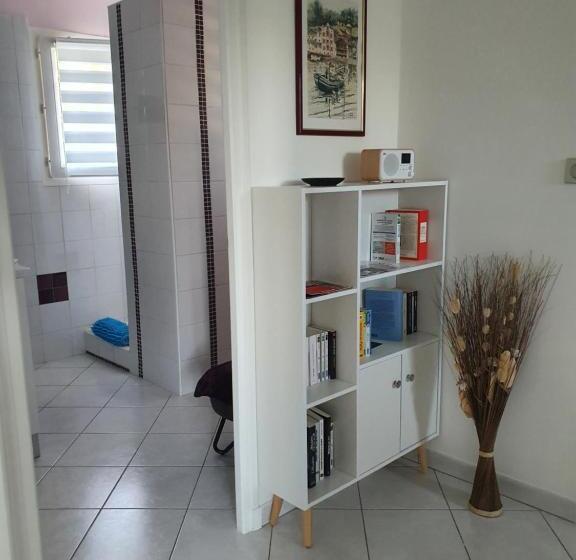 צימר Suite Climatisée Avec Entrée Privative Les Deux Glycines