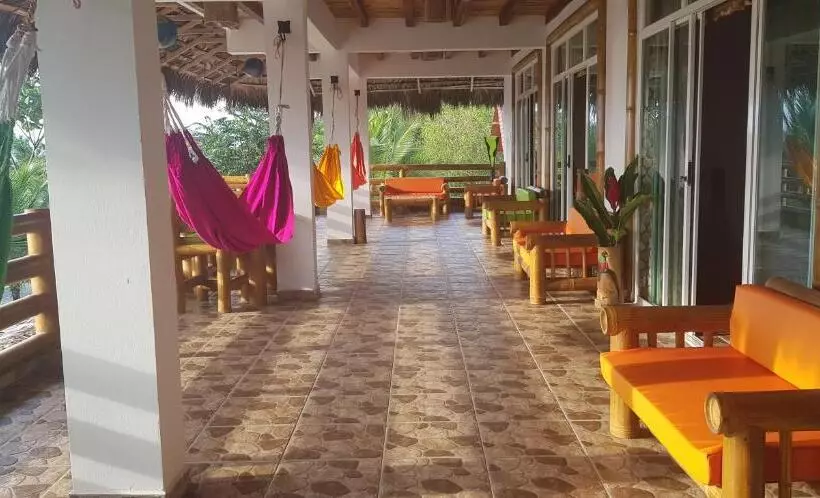 ホテル Casa Gaia Mompiche