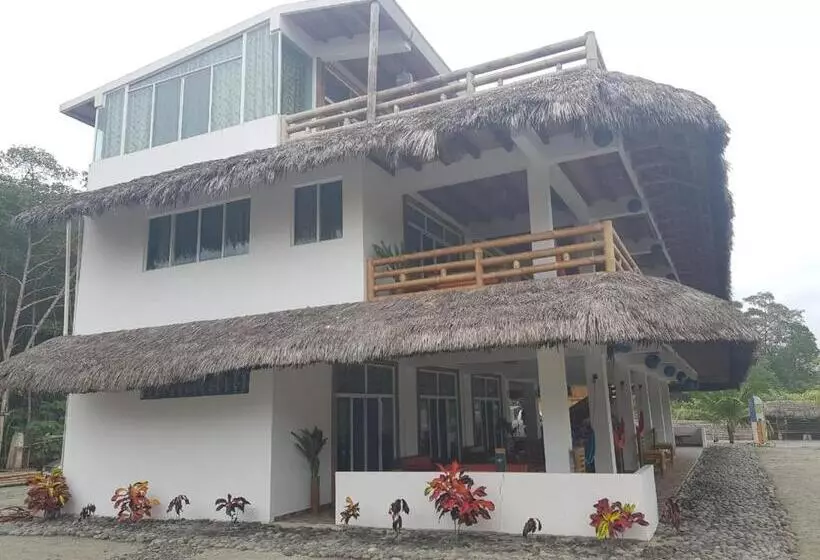 ホテル Casa Gaia Mompiche