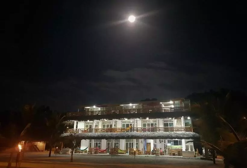 ホテル Casa Gaia Mompiche