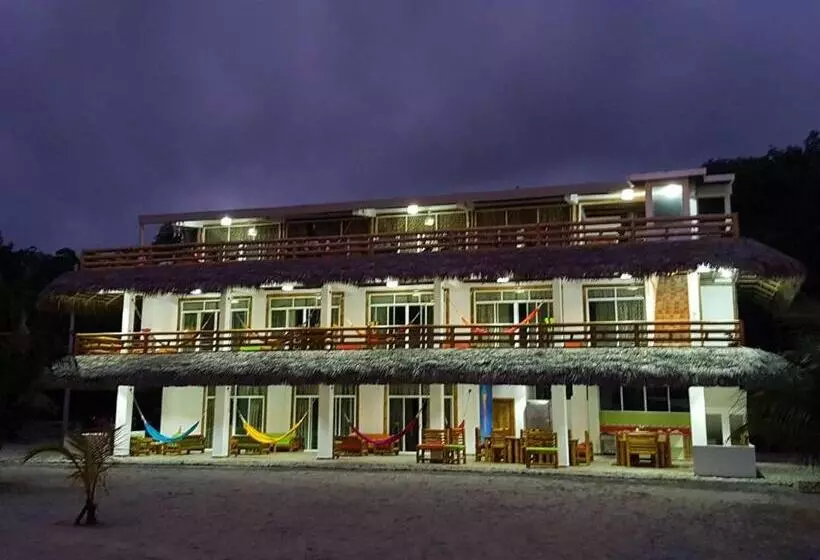 ホテル Casa Gaia Mompiche