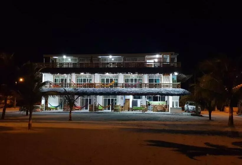 ホテル Casa Gaia Mompiche
