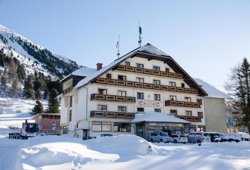 ホテル Familien Und Jugendgästehaus Schönfeld