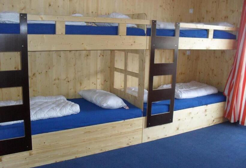 ホテル Familien Und Jugendgästehaus Schönfeld