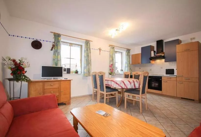 ホテル Ferienwohnung Jodlhof