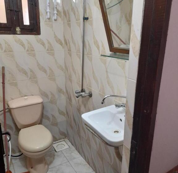 هتل Fighting Kangaroo Camp