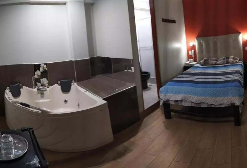 ホテル Hospedaje Malibú