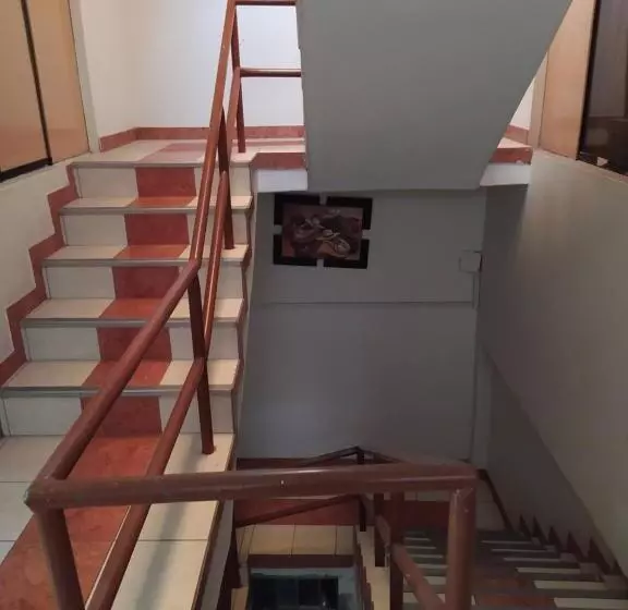 ホテル Hospedaje Malibú