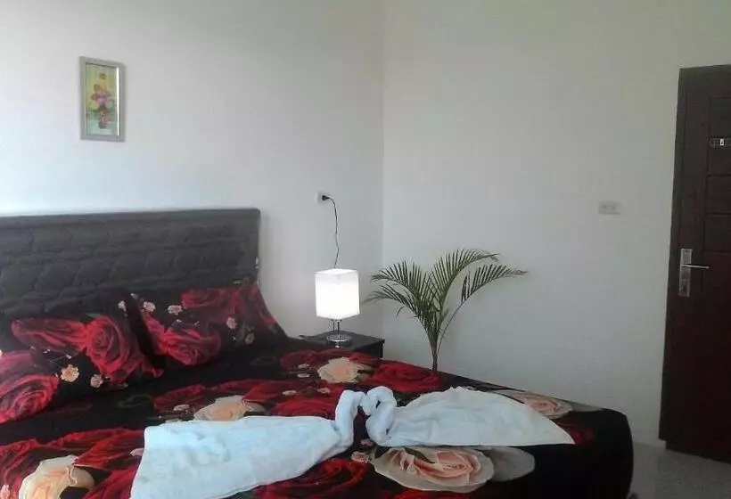 ペンション Balige J&j Guest House 1
