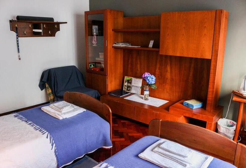 پانسیون Casa Da Tia Adília