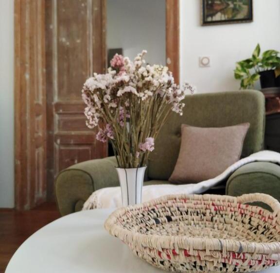 پانسیون šomin Lagum Vila