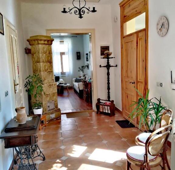 پانسیون šomin Lagum Vila