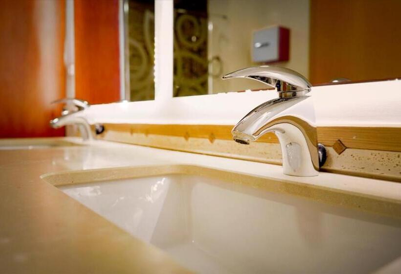 پانسیون Only Women Guest House Villa De La Comunidad Internacional De La Mujer