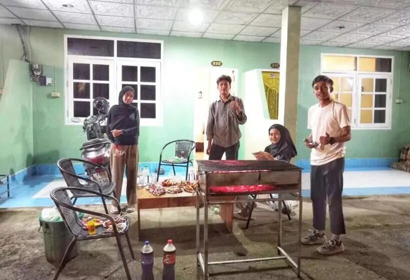 Majatalo Tree House Resort Betong