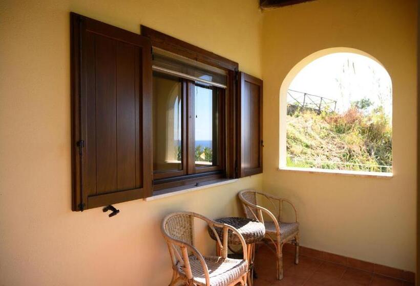 Villaggio Stella Del Sud & Resort