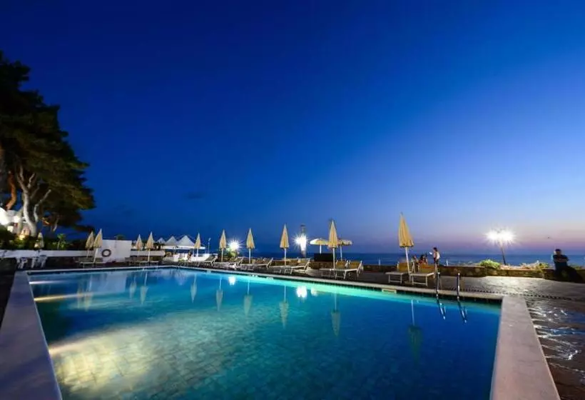 Villaggio Stella Del Sud & Resort