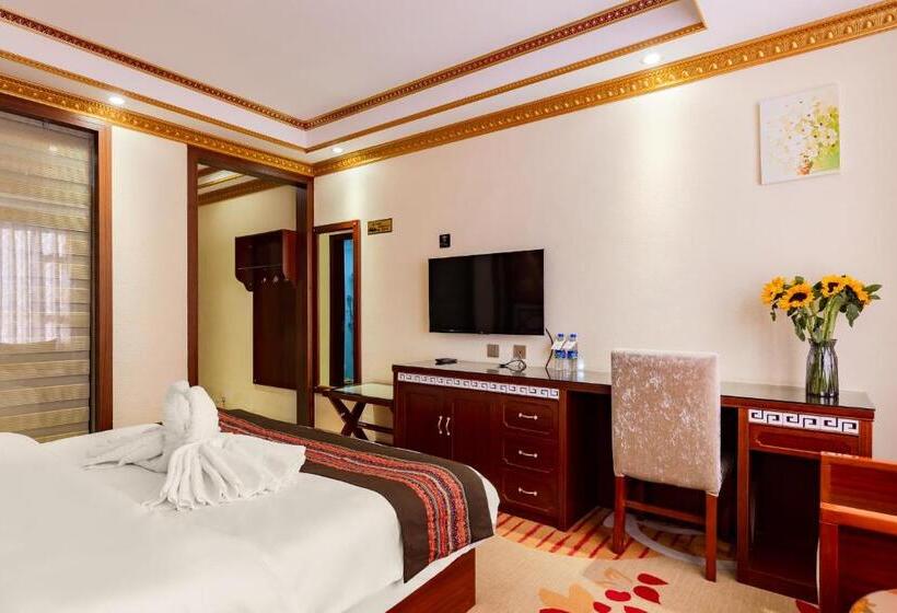 호스텔 Floral Hotel · Shangri La Blue Sky