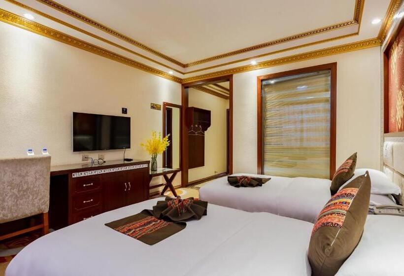 호스텔 Floral Hotel · Shangri La Blue Sky