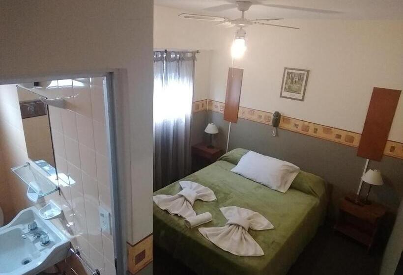 ユースホステル Hosteria Los Amigos