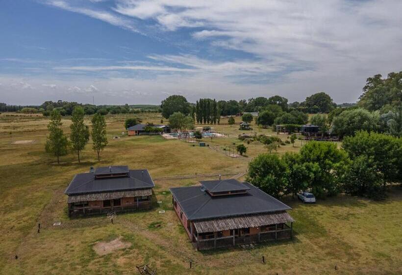Hostel Pampas Del Sur Hotel Y Spa De Campo