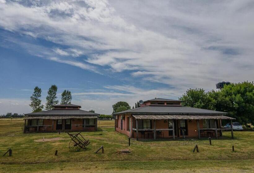 Hostel Pampas Del Sur Hotel Y Spa De Campo