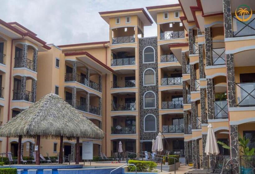 Bahia Encantada Beach Front Proyect, Jaco Paradise