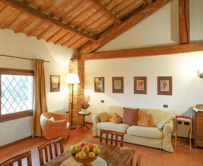 ホテル Agriturismo Tenuta La Pila