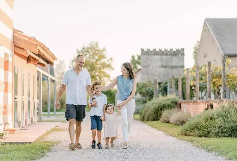 ホテル Agriturismo Tenuta La Pila