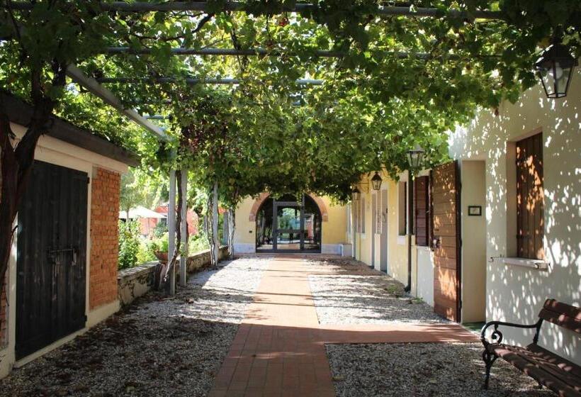 酒店 Agriturismo Tenuta La Pila