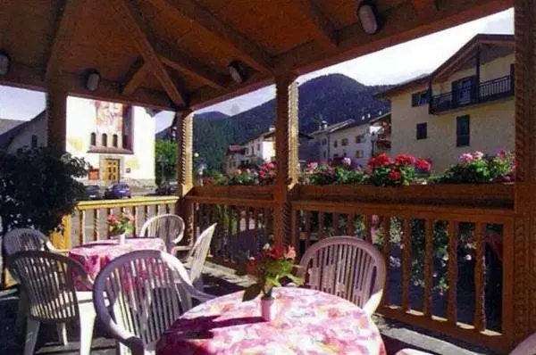 Hotel Albergo Montecroce