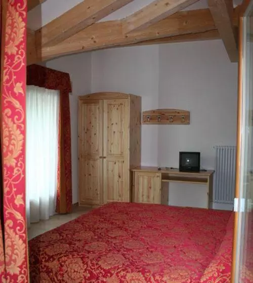 Hotel Albergo Montecroce