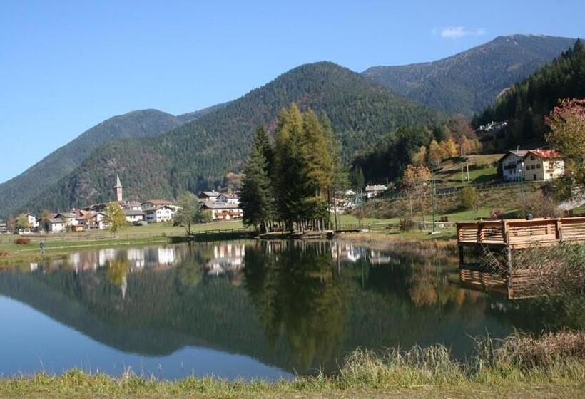 Hotel Albergo Montecroce