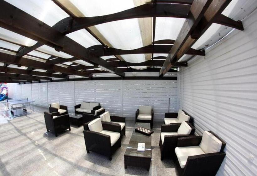 Отель Blue Lagoon