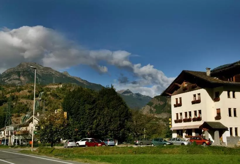 Hotelli Edelweiss