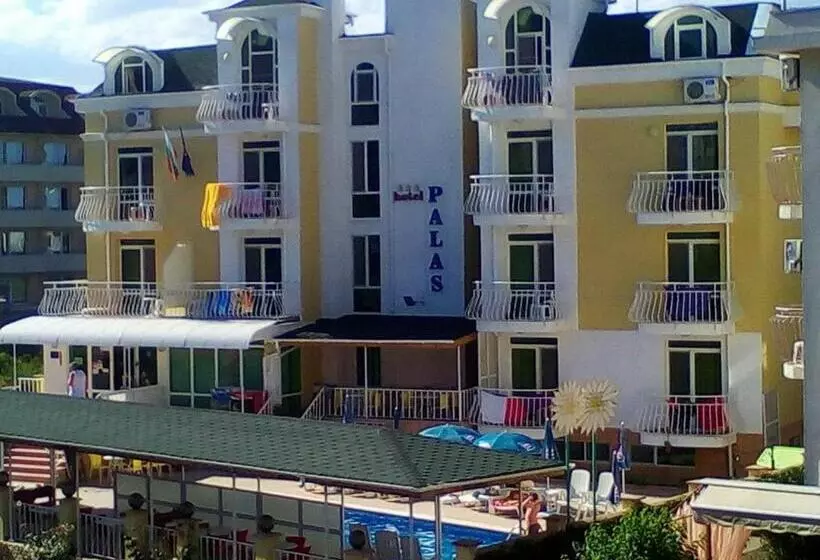 هتل Palace