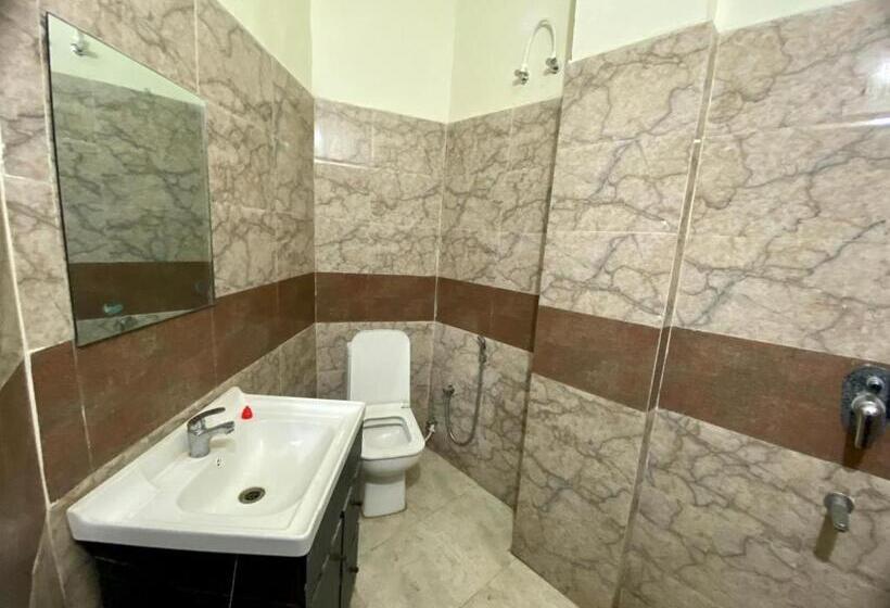 호텔 Pradhan Stay Sohna