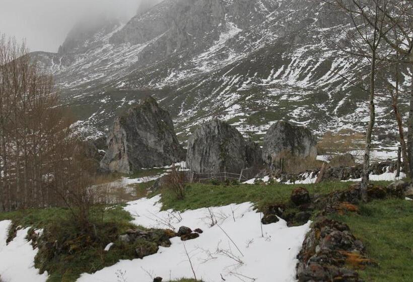 فندق Rural Rio Viejo