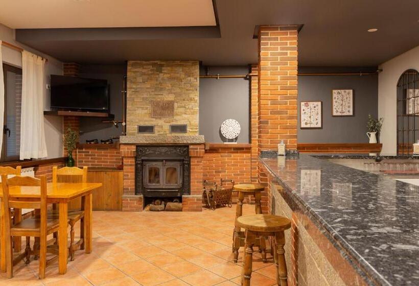 فندق Rural Rio Viejo