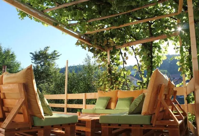 پانسیون Guesthouse Edelnice