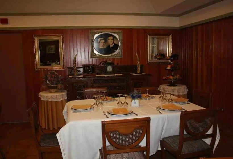 پانسیون Hostal Casa Perico