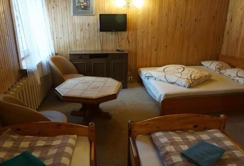 پانسیون Salako Svečių Namai