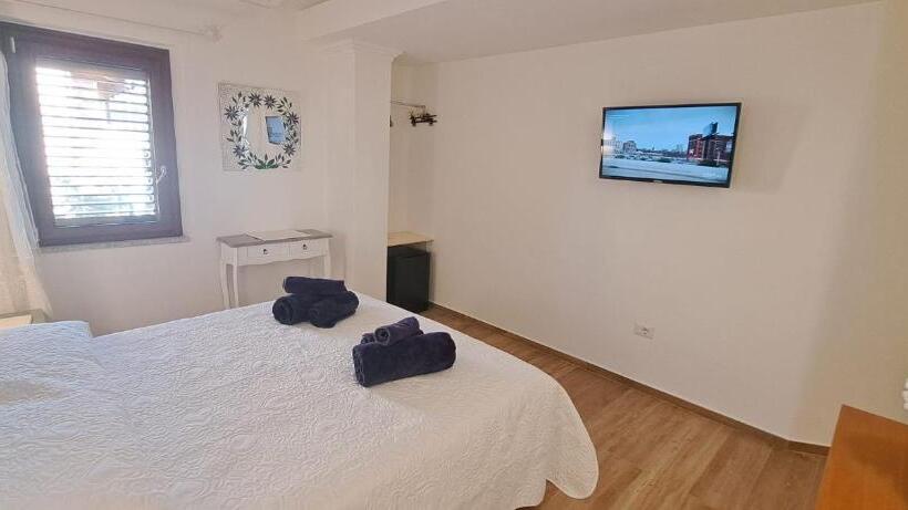 پانسیون San Teodoro Rooms