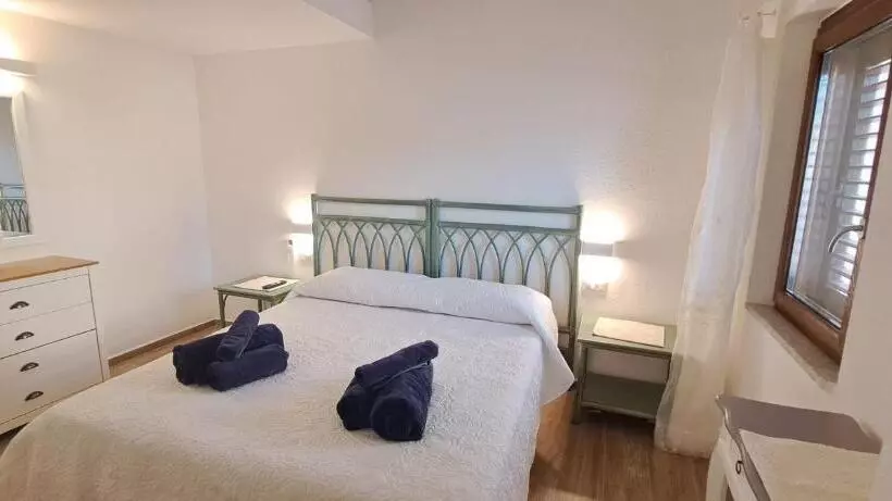 ペンション San Teodoro Rooms