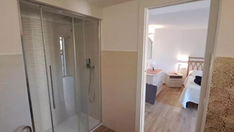 ペンション San Teodoro Rooms