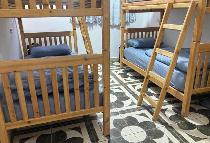 فندق صغير Berber Surfaris Surf House