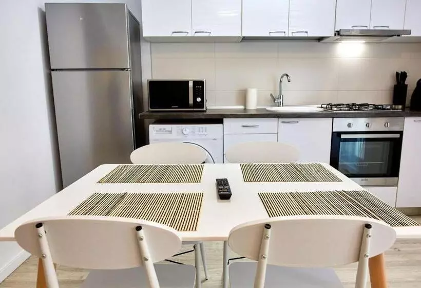 Laguna Wave 3 Apartment