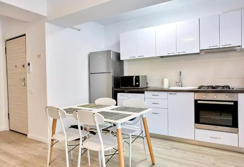 Laguna Wave 3 Apartment