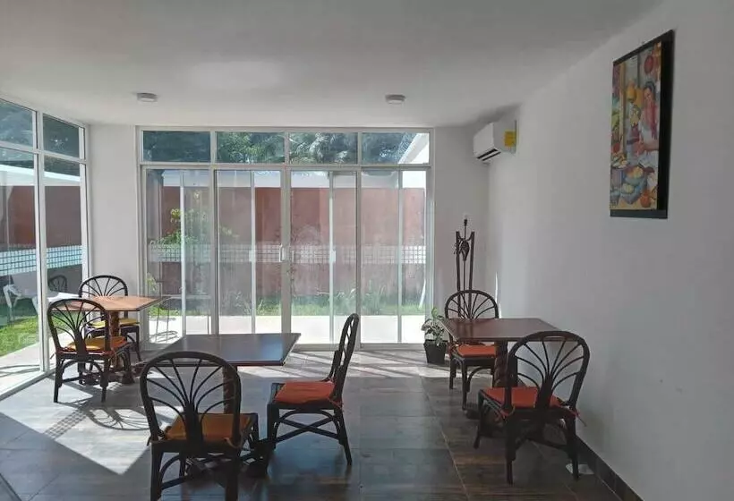 تختخواب و صبحانه Villas Carlota Cancún