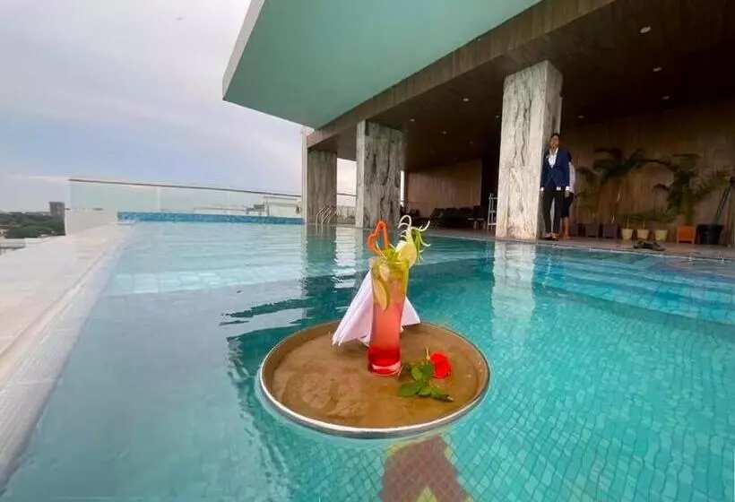 Grand River View Hotel   Rajshahi