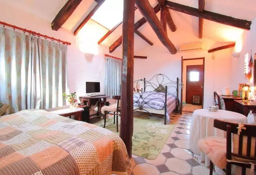 Hotelli Auberge Koyama